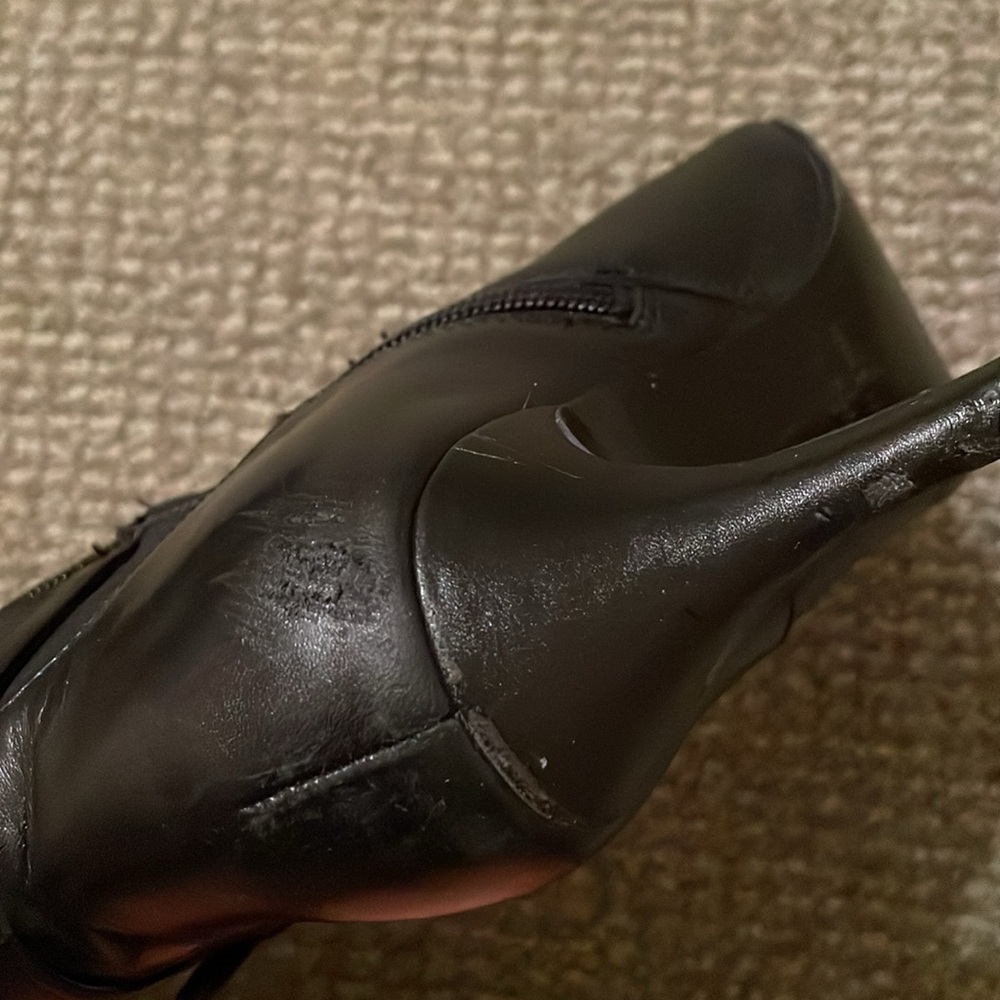 Nine West black boots - Picture 7 of 9